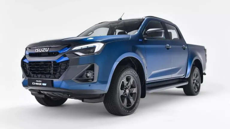 Isuzu офіційно представив свій електричний пікап D-Max EV — photo 39720