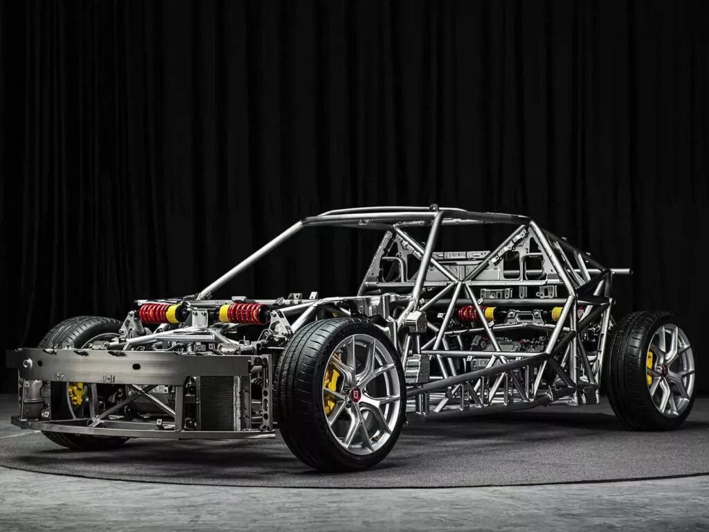 Електричний спорткар JMEV01 – це Tesla Roadster із душею Lancia Stratos — photo 5
