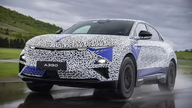 Alpine готується вивести на ринок свій перший електрокросовер – A390 — photo 39567
