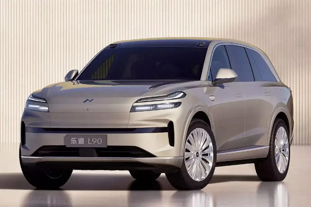 Новий електричний кросовер Onvo L90 потужніший за Kia EV9 GT — photo 2