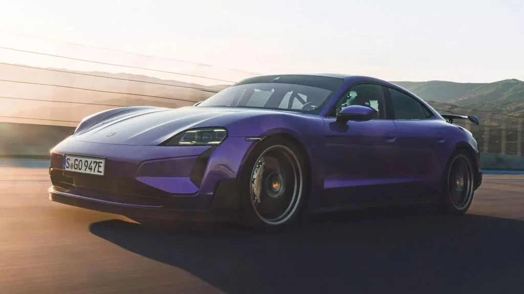 Porsche Taycan Turbo GT Weissach – найшвидший електрокар в історії Motor Trend — photo 3