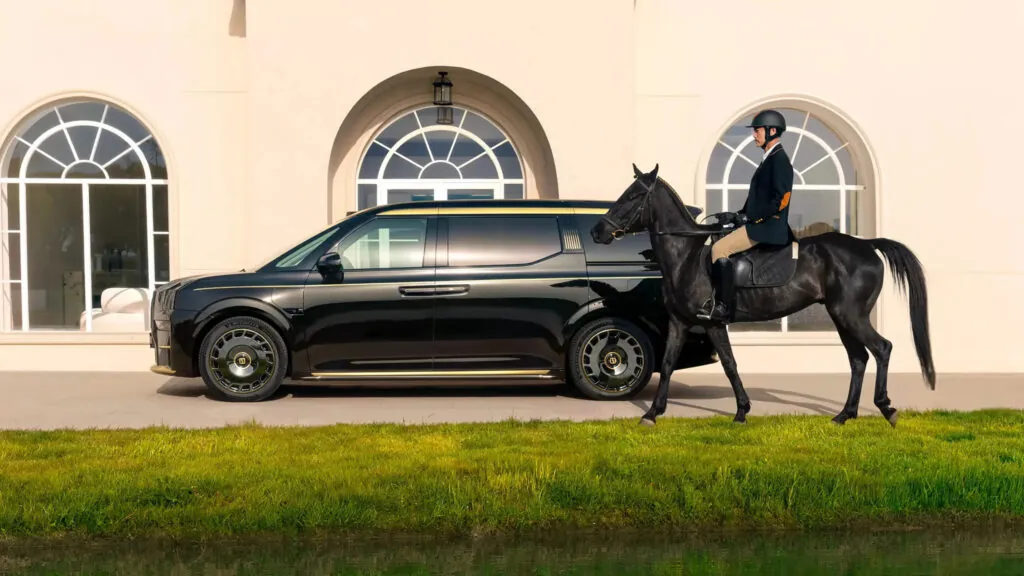 Zeekr 009 Grand Collector Edition – це Rolls-Royce у світі електричних мінівенів — photo 9