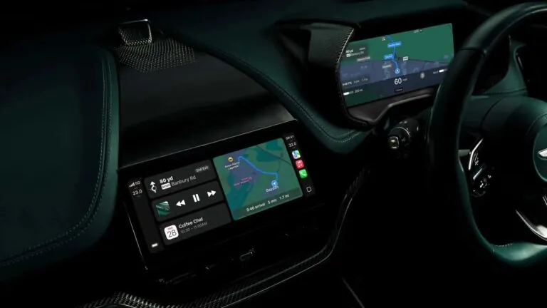 Apple CarPlay Ultra официально дебютировала в новых моделях Aston Martin — photo 41849