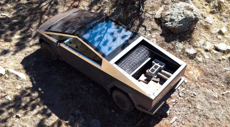 Tesla “підклала свиню” власникам Cybertruck: функція, за яку було заплачено, виявилася недоступною — photo 40681