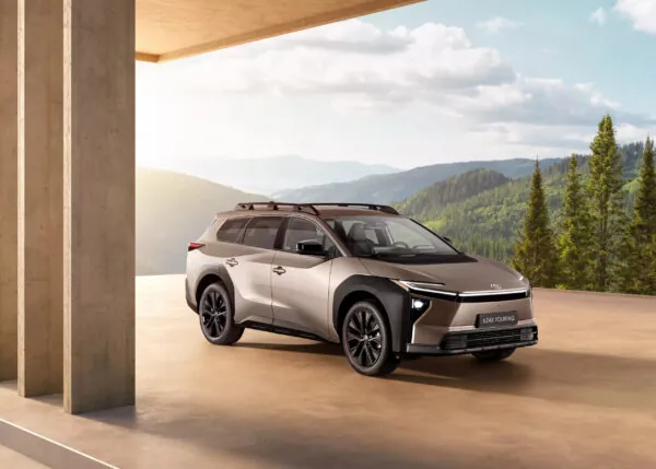 Toyota bZ Woodland – это электрический родственник Subaru Outback с мощностью, как у Toyota Supra — photo 41382