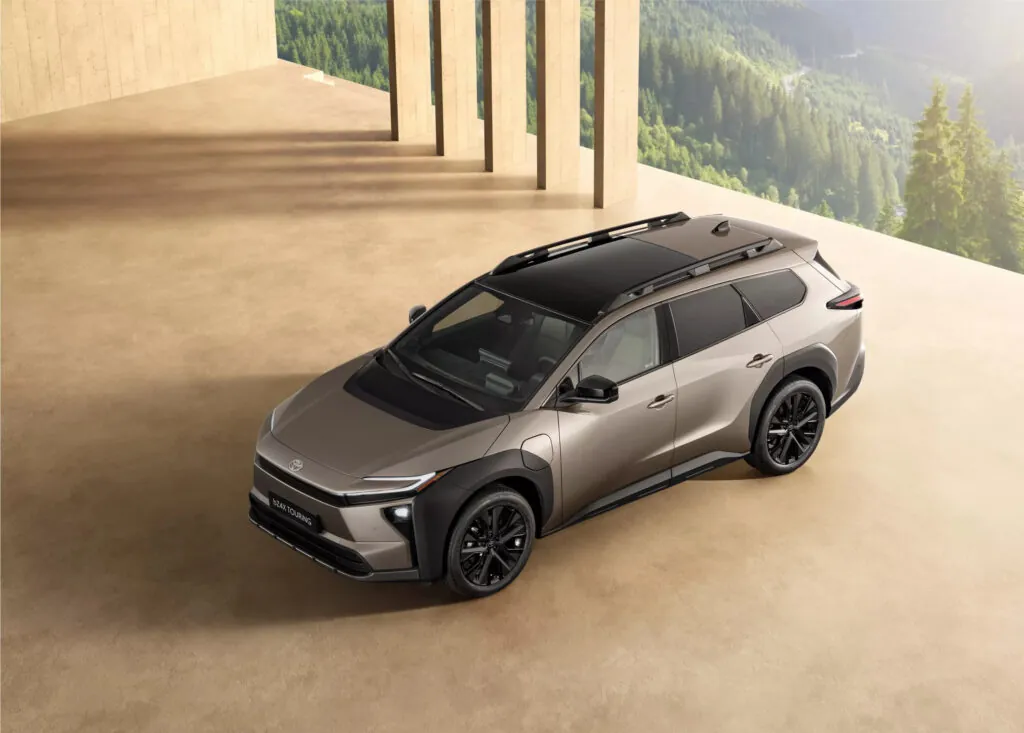 Toyota bZ Woodland – это электрический родственник Subaru Outback с мощностью, как у Toyota Supra — photo 2