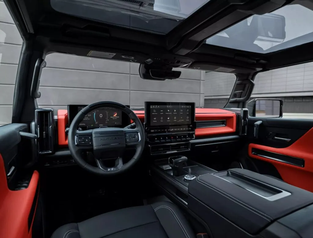 Обновленный GMC Hummer EV стал быстрее, проходимее и технологичнее — photo 3