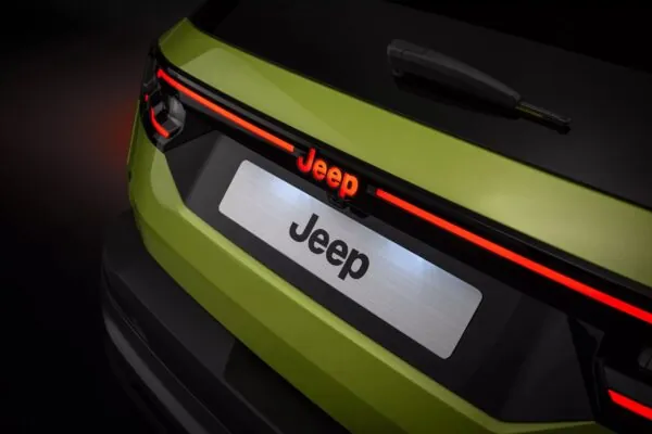 Знакомьтесь: абсолютно новый электрический Jeep Compass! — photo 40430