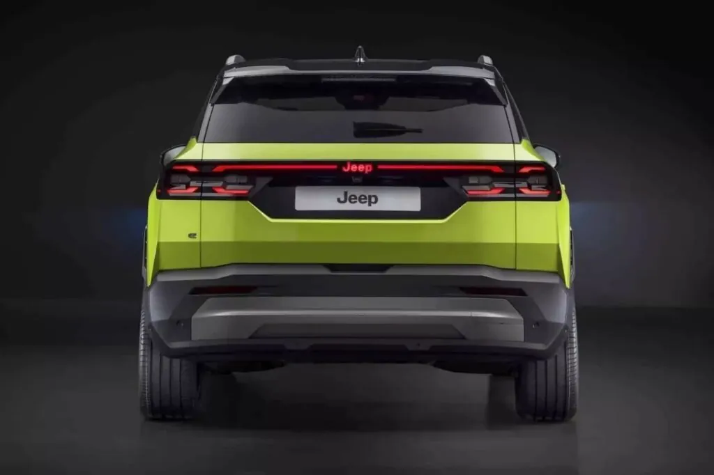 Новий електричний Jeep Compass засвітився раніше терміну — photo 2