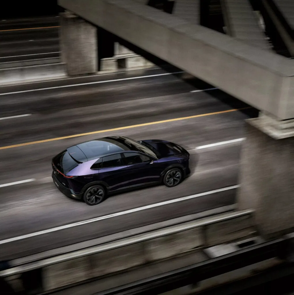 Новий електричний кросовер Mazda EZ-60 розкриває свої секрети — photo 3