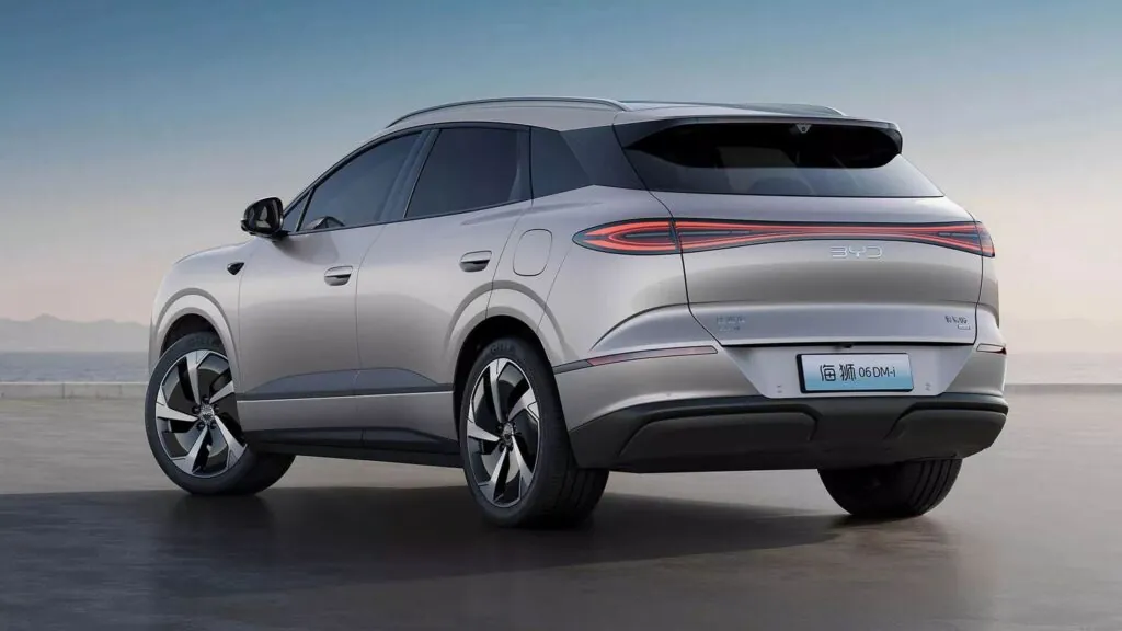 Китайці знову за своє: новий електричний BYD Sea Lion 06 – копія Genesis GV60? — photo 4