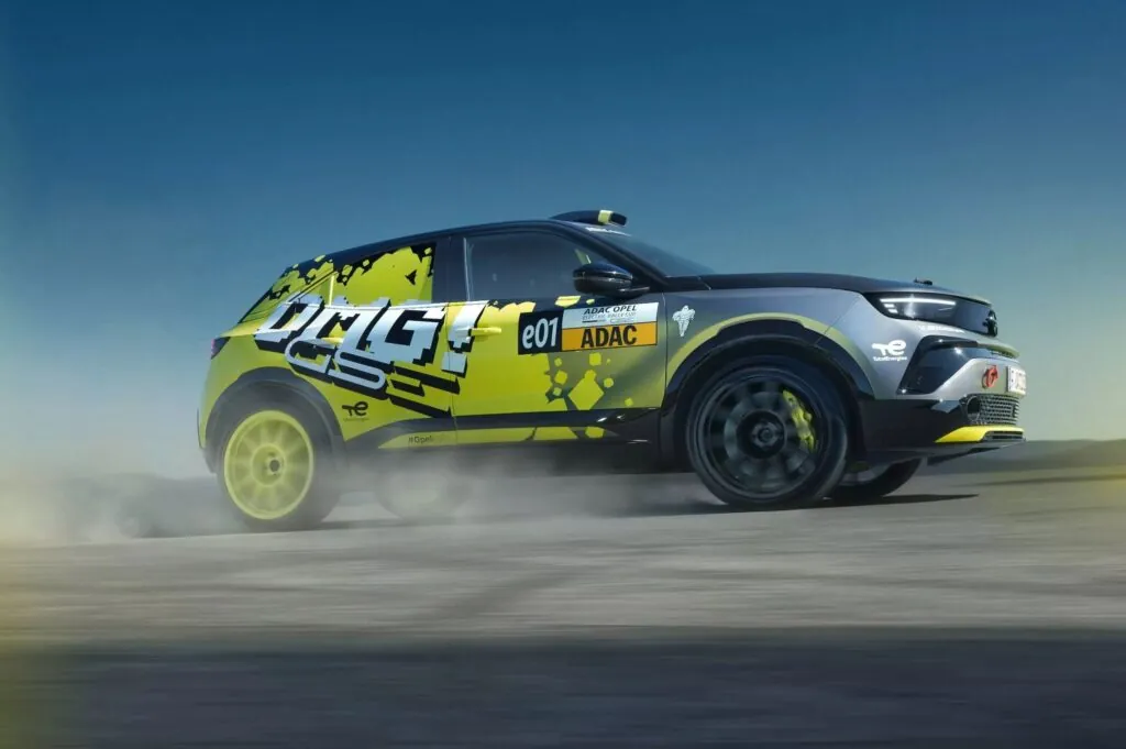 Opel представив електричний ралійний кросовер Mokka GSE Rally — photo 2