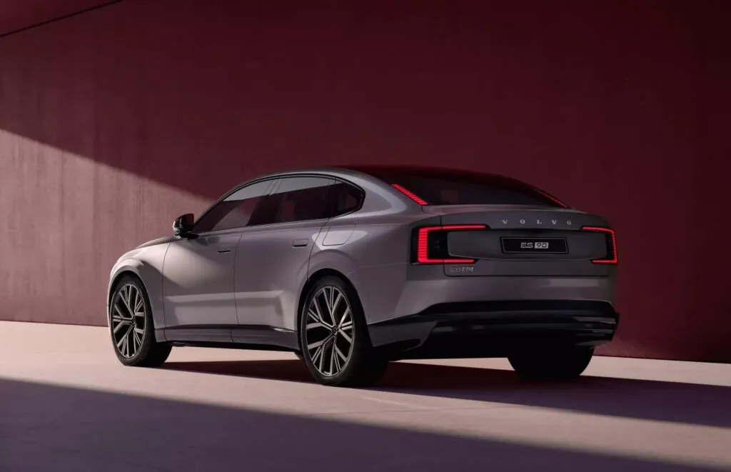 Чому Porsche та Volvo скорочують тисячі робочих місць? — photo 3