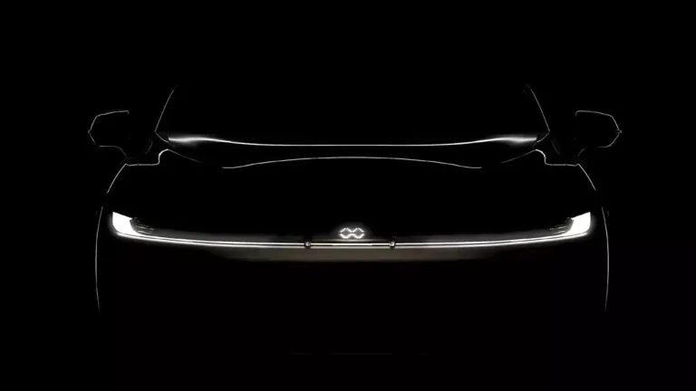 Faraday Future показала перший тизер нового електрокросовера FX 4 — photo 43173