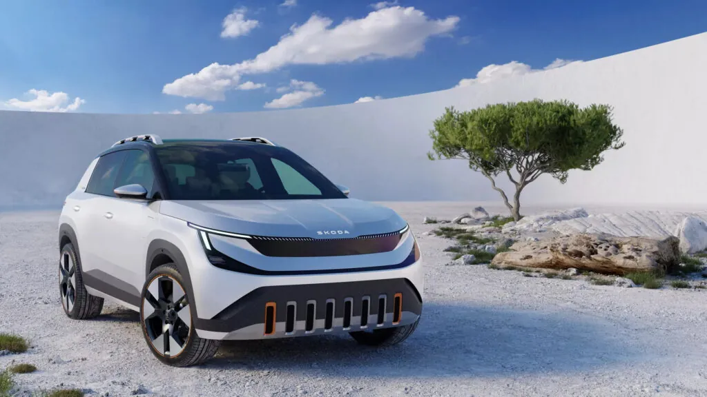 Електричний кросовер Skoda Epiq вже проходить дорожні випробування в Європі — photo 3