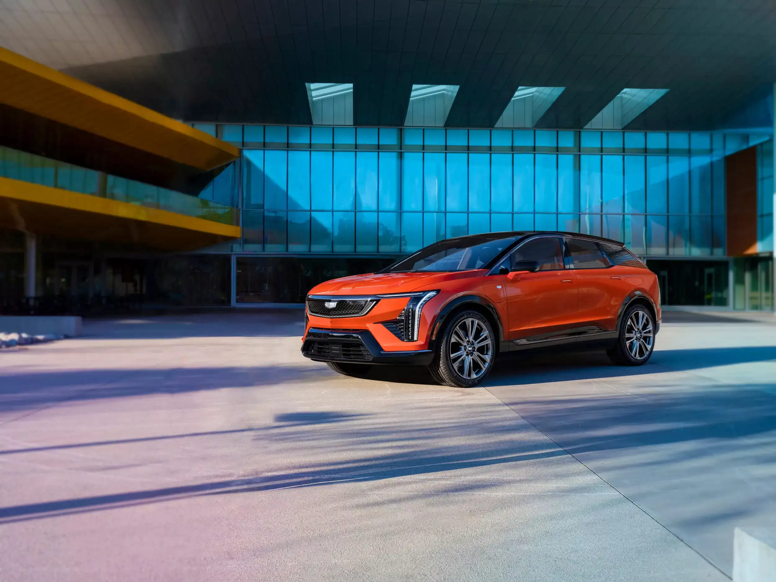 Оновлений електричний кросовер Cadillac Optiq став потужнішим й технологічнішим — photo 46369