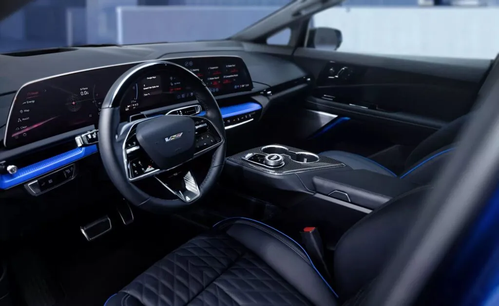 Cadillac презентував новий електричний кросовер Optiq-V — photo 3
