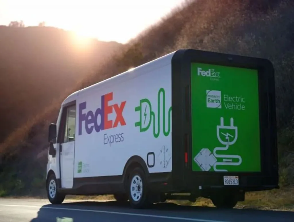 FedEx переходить на електромобілі заради вуглецевої нейтральності до 2040 року — photo 3