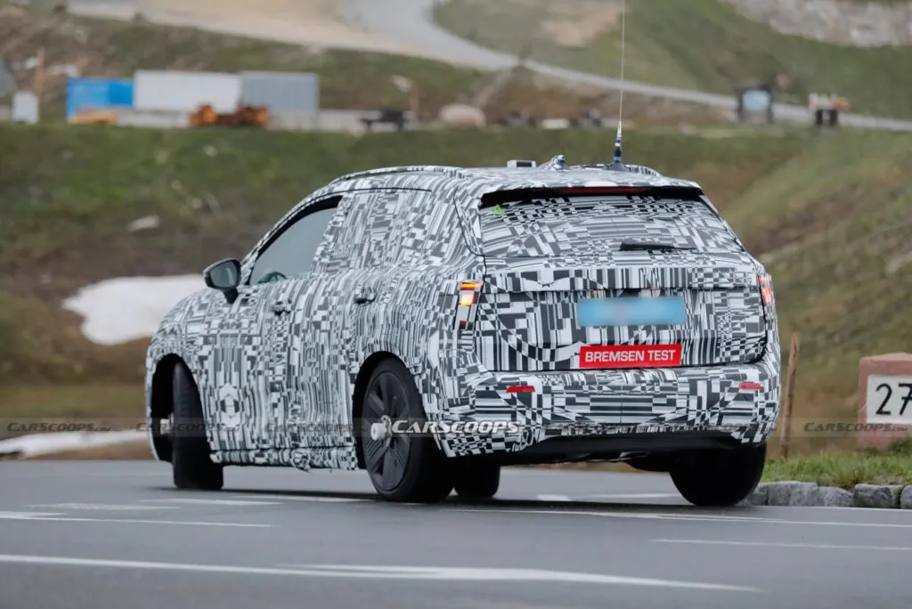 Електричний кросовер Skoda Epiq вже проходить дорожні випробування в Європі — photo 4