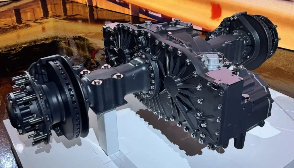 Iveco представила дальнобойный электрогрузовик S-eWay Artic — photo 3
