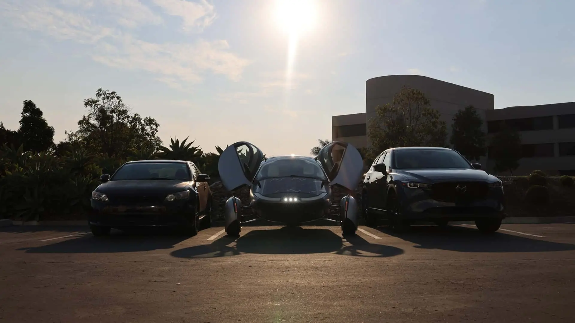 Cерійна версія сонячного електромобіля Aptera Solar EV нарешті готова до виробництва — photo 46135