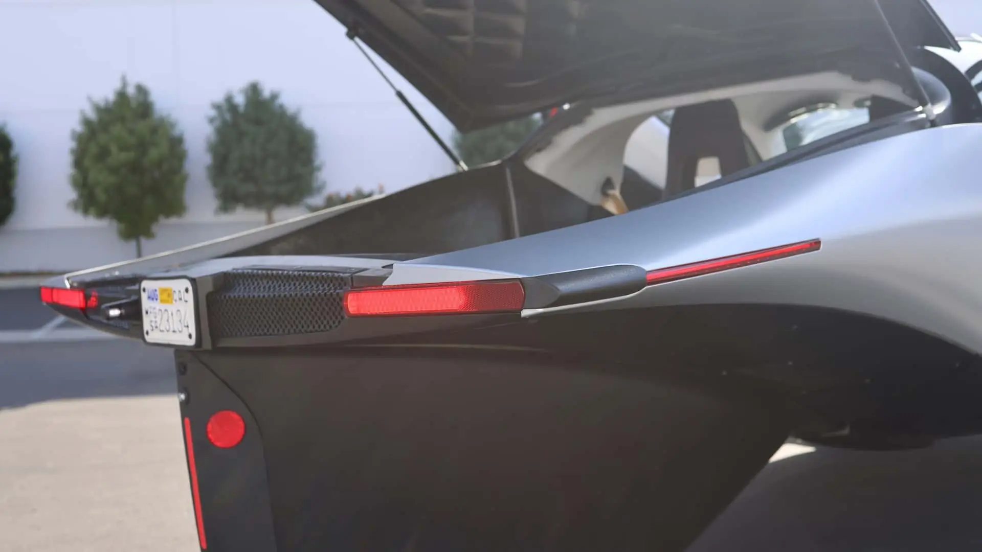 Серийная версия солнечного электромобиля Aptera Solar EV наконец готова к производству — photo 5