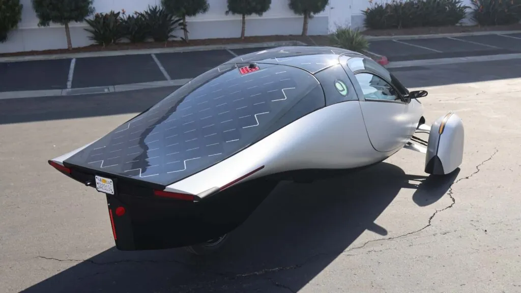 Серийная версия солнечного электромобиля Aptera Solar EV наконец готова к производству — photo 8