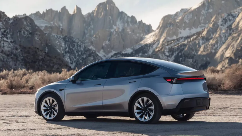 Понад 10 тисяч власників Tesla в Австралії подали колективний позов проти компанії — photo 3