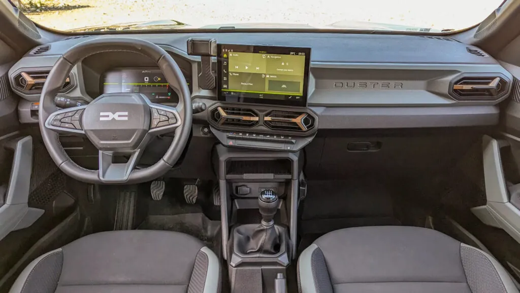 Dacia готовит полностью электрическую версию кроссовера Duster — photo 3