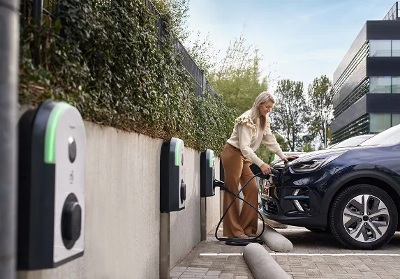 Schneider Charge EVB3S07N40EM — photo-galery 3