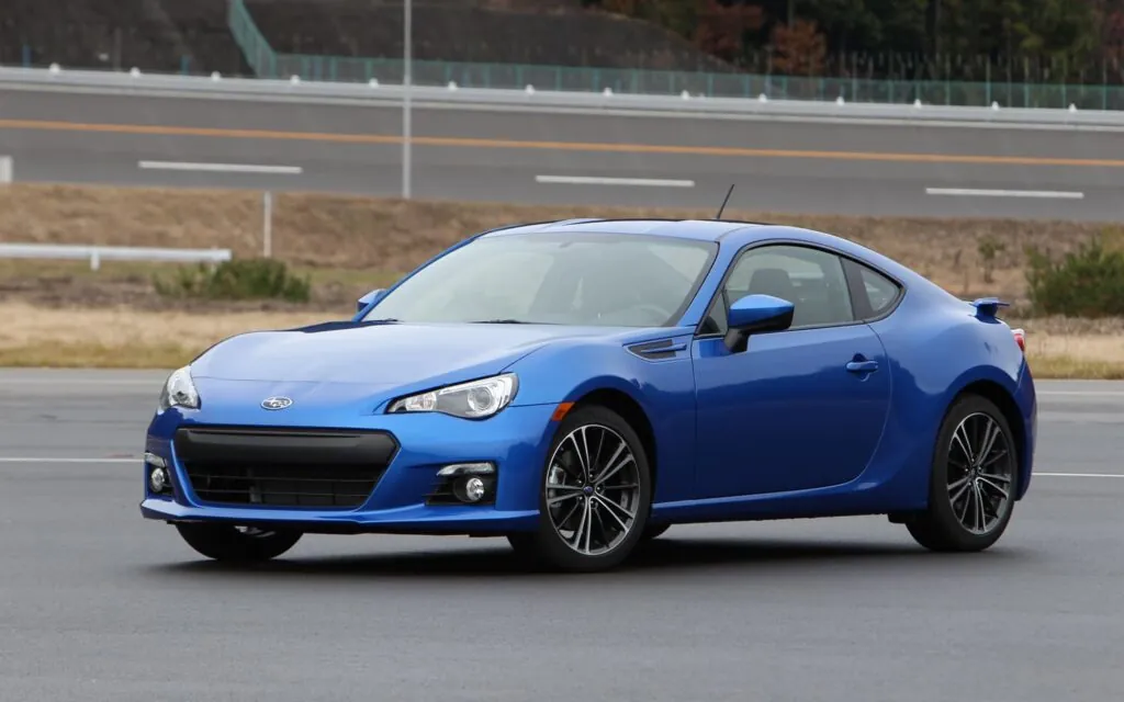 Subaru розглядає можливість випуску електричної версії спорткара BRZ — photo 2