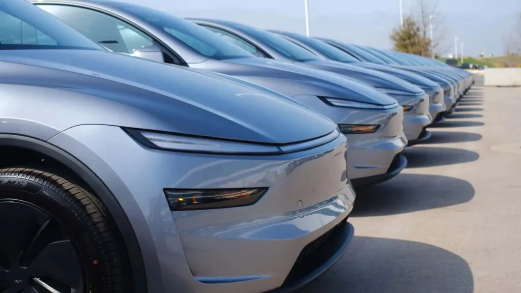 Ви знали, що Tesla заробила понад $11 мільярдів на продажі «повітря»? — photo 4 Ви знали, що Tesla заробила понад $11 мільярдів на продажі «повітря»? — photo 4