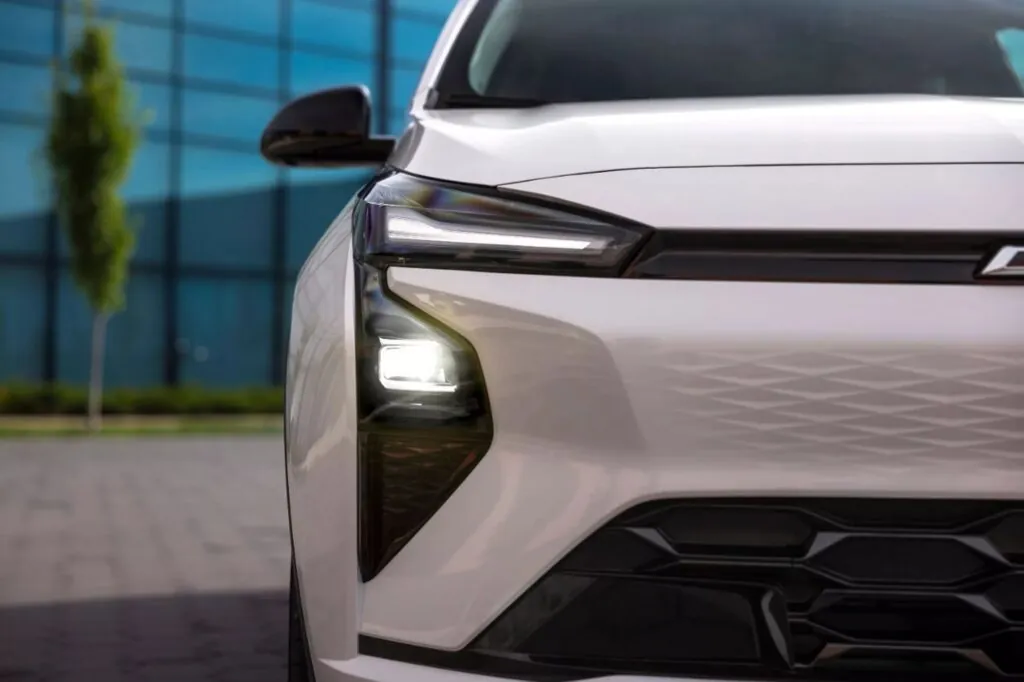 Новий Chevrolet Bolt, найдоступніший електромобіль GM, матиме китайську батарею — photo 2