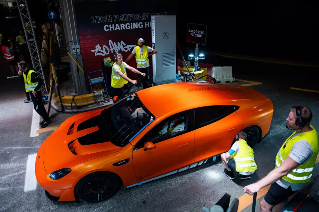 Электрический Mercedes-AMG Hyper EV установил 25 мировых рекордов — photo 3 Электрический Mercedes-AMG Hyper EV установил 25 мировых рекордов — photo 3