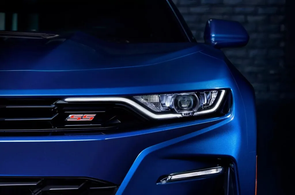 Camaro ZL1 може повернутися як потужний тримоторний електричний кросовер — photo 2 Camaro ZL1 може повернутися як потужний тримоторний електричний кросовер — photo 2