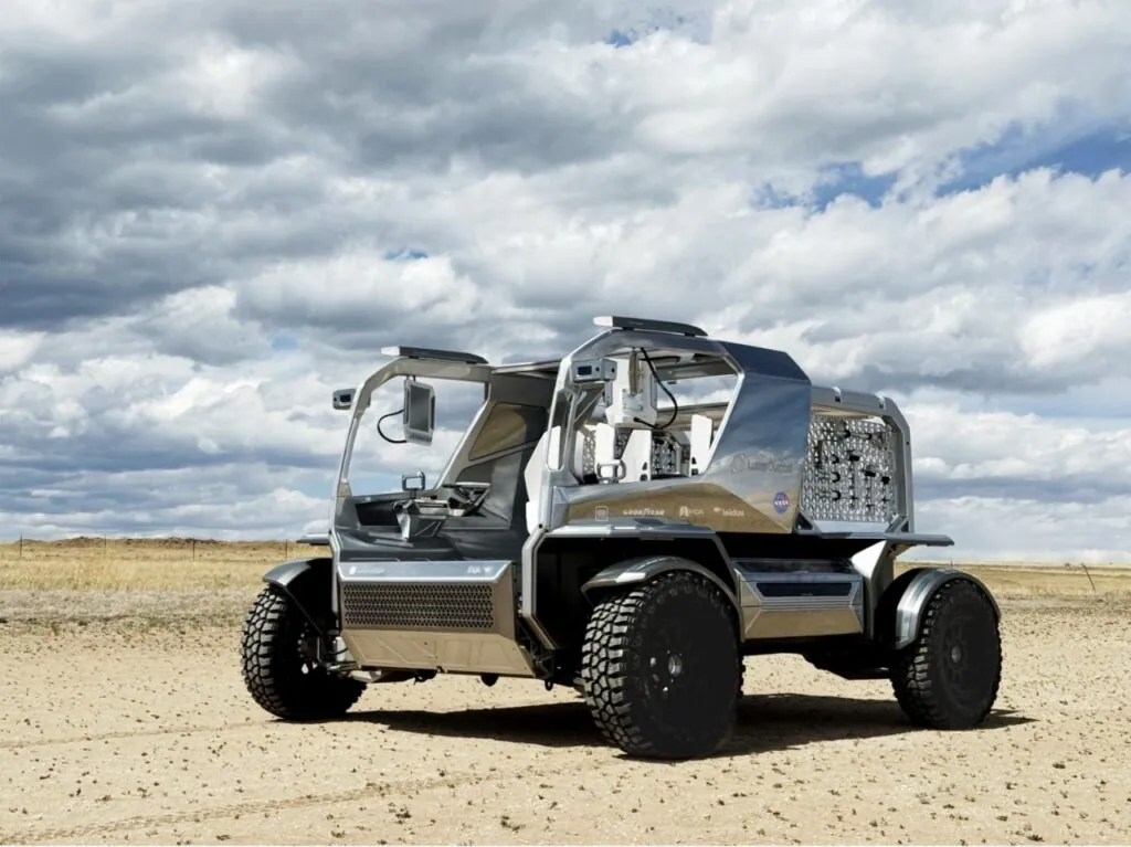 Електричний Eagle Lunar Terrain Vehicle майже готовий до польоту на Місяць — photo 3