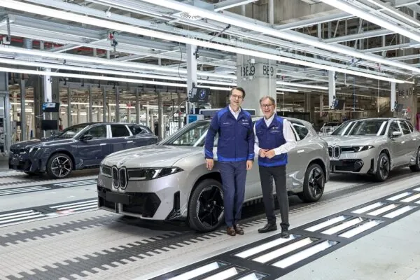 Завод BMW Group розпочне серійне виробництво BMW iX3 наприкінці жовтня — photo 56330