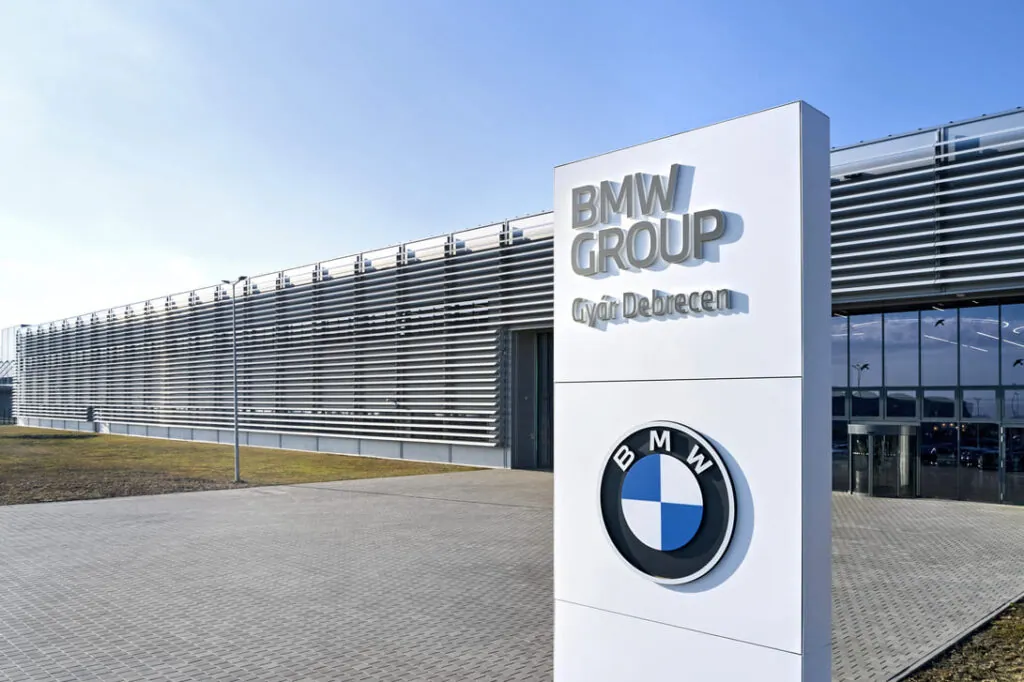 Завод BMW Group розпочне серійне виробництво BMW iX3 наприкінці жовтня — photo 4