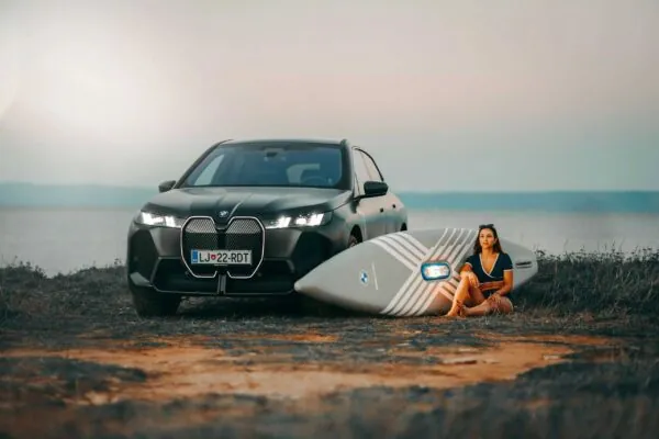 BMW вместе с компанией Sipaboards создала электрическую доску — photo 58813