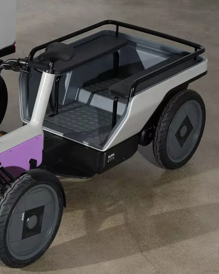 Легкий коммерческий электротранспорт от Rivian задействуют в доставке Amazon — photo 4 Легкий коммерческий электротранспорт от Rivian задействуют в доставке Amazon — photo 4