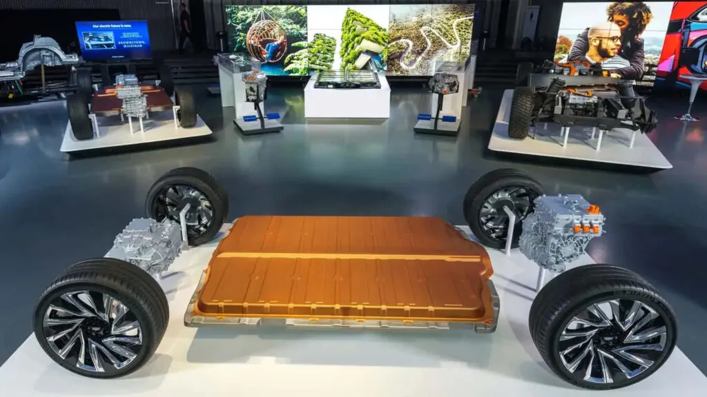 General Motors делает ставку на литий-марганцевые аккумуляторы (LMR) — photo 4 General Motors делает ставку на литий-марганцевые аккумуляторы (LMR) — photo 4