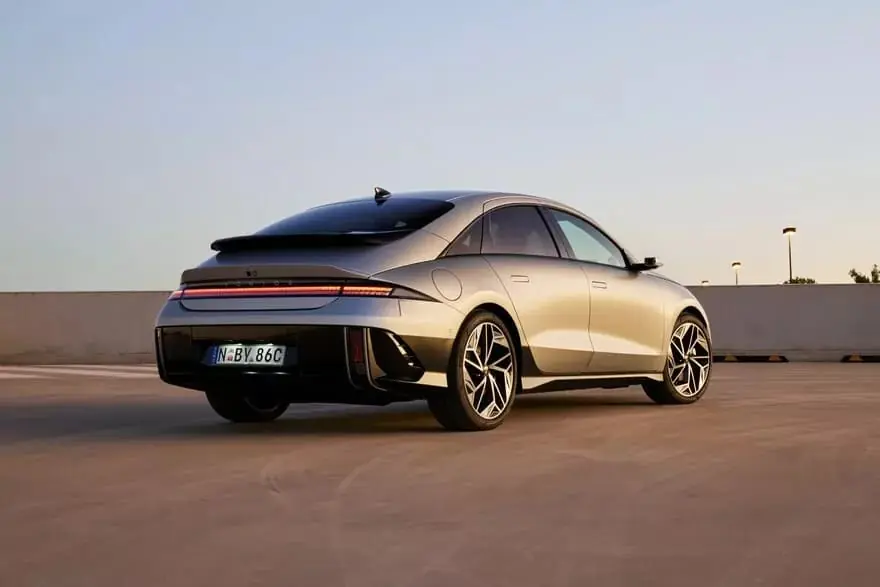 Корейські законодавці звинувачують Hyundai у підлабузництві перед Трампом — photo 4 Корейські законодавці звинувачують Hyundai у підлабузництві перед Трампом — photo 4
