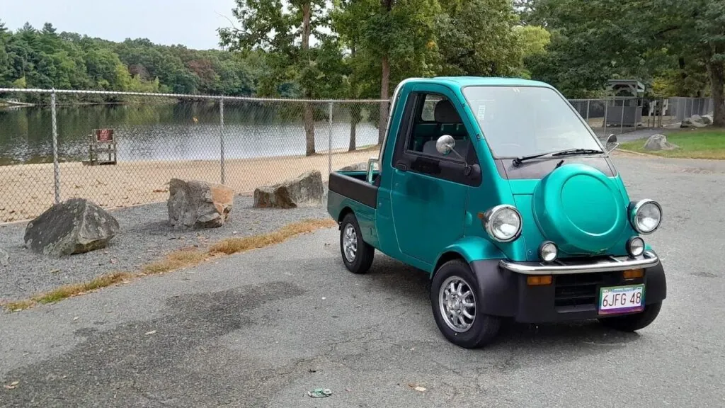 Daihatsu відроджує легендарний Midget у вигляді електричного пікапу — photo 3