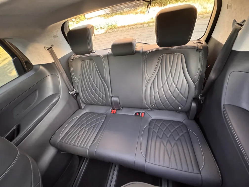 Обзор Maxus MIFA 9: Электрический бизнес-джет на колесах или компромисс на миллион? — photo 8