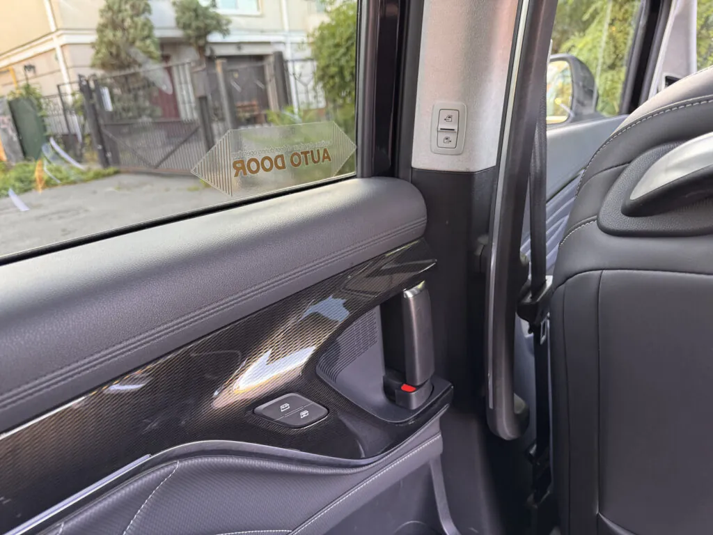 Огляд Maxus MIFA 9: Електричний бізнес-джет на колесах чи компроміс на мільйон? — photo 10