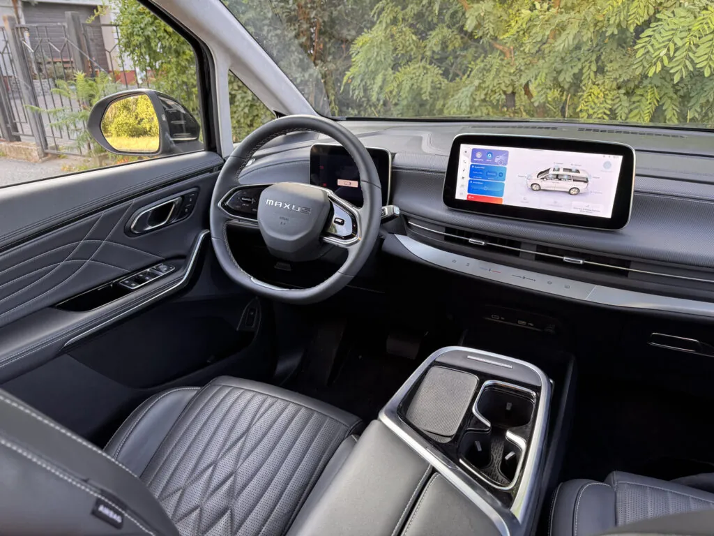 Огляд Maxus MIFA 9: Електричний бізнес-джет на колесах чи компроміс на мільйон? — photo 13