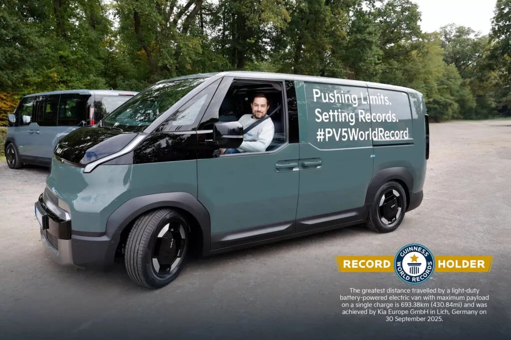 Электрован Kia PV5 установила мировой рекорд пробега — photo 6 Электрован Kia PV5 установила мировой рекорд пробега — photo 6