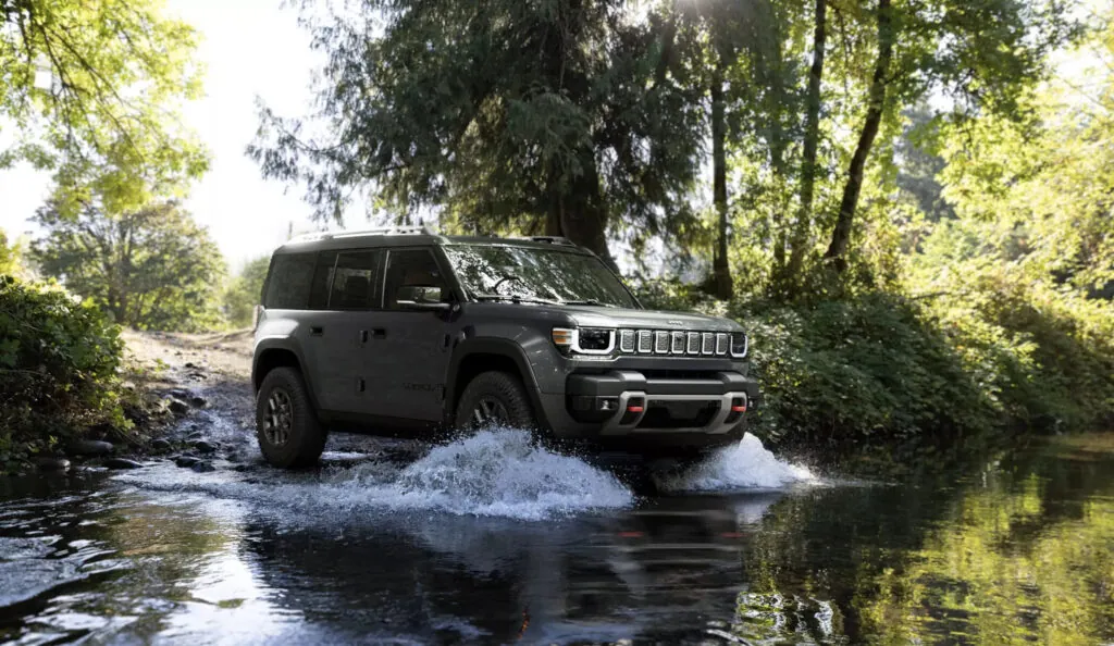 Jeep представив електричний позашляховик Recon — photo 2
