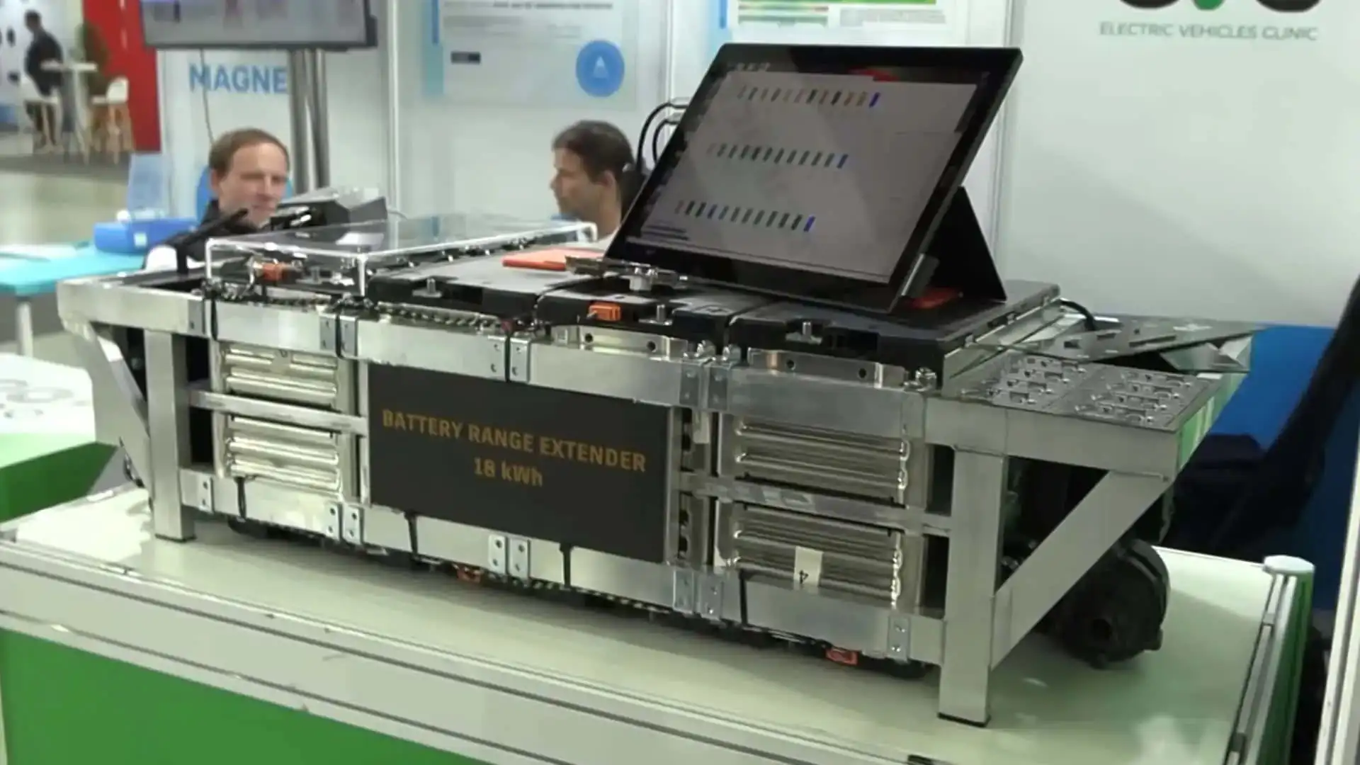 В Хорватии создали съемную батарею, добавляющую электромобилю 100 км — photo 61625