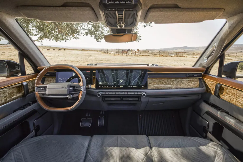 Серийные пикап и внедорожник Scout почти не будут отличаться от концептов — photo 4